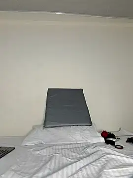 saasha_Petit's cam snapshot