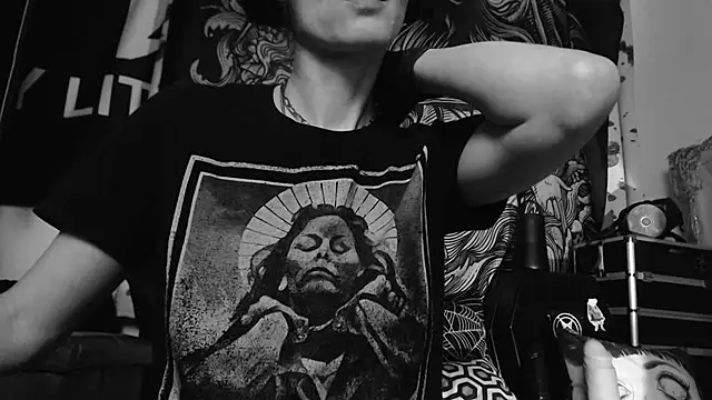 Silentmary live sex cam