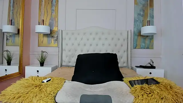 RosaliaMontero live sex cam