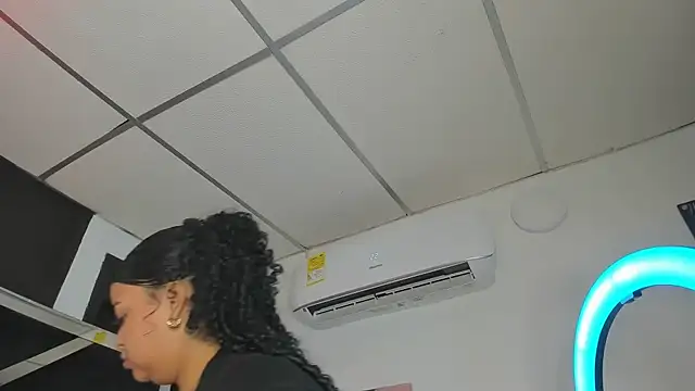 Rubyxht's cam snapshot