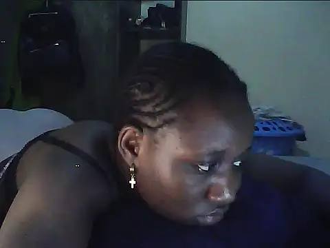 Adaline-Paris's cam snapshot