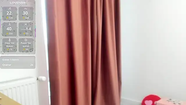 LadyLyanna's cam snapshot