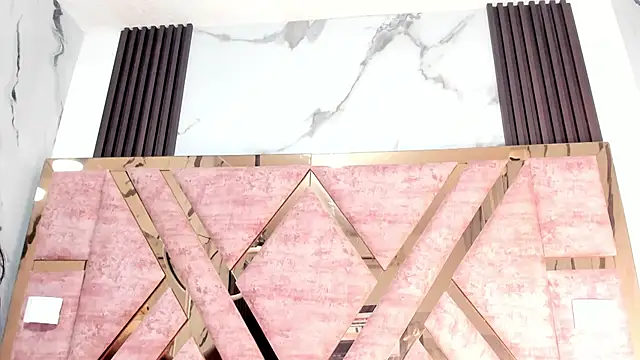 mia_alvares's cam snapshot