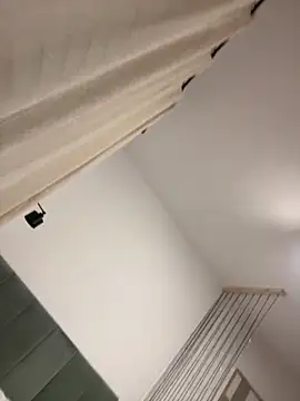 Green_eyes_lady's cam snapshot