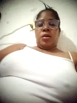 Big_ass_submissive's cam snapshot