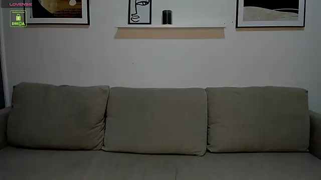 Gerard_Finbar's cam snapshot