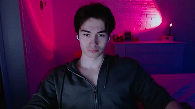 MarkusDean live sex cam