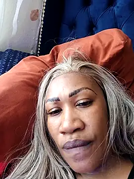 PuneeeLucee's cam snapshot