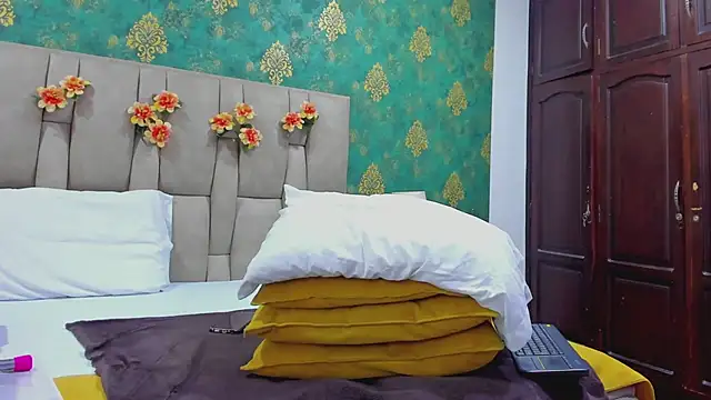 SuzanSmithh's cam snapshot