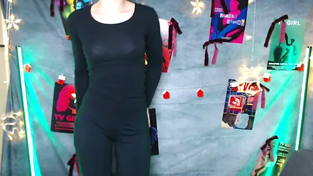 MademoiselleCl's cam snapshot