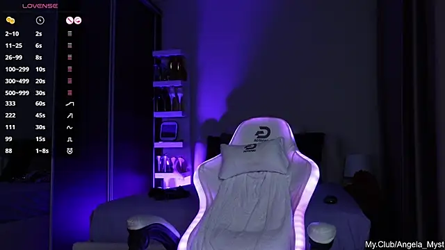 Angela_Myst's cam snapshot