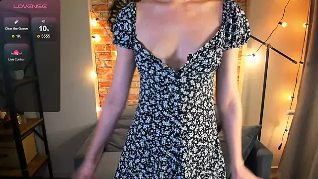 nancy_posh's cam snapshot