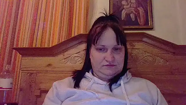 _squirty_cum_lady_'s cam snapshot