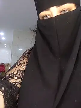 lolotheone's cam snapshot