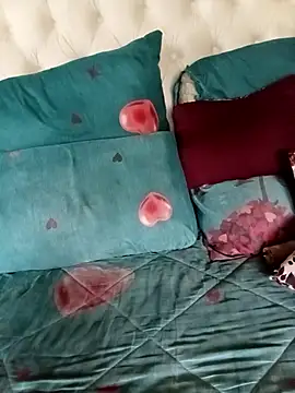 BeautyQueenX22's cam snapshot