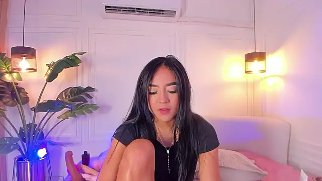 Dafne_Hillss's cam snapshot