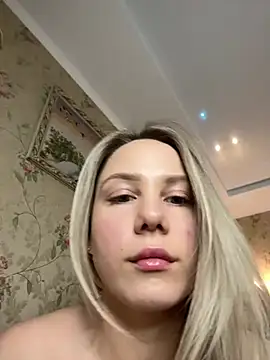 SexyFray_85D live sex cam