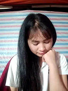 Him_MountainGirl live sex cam