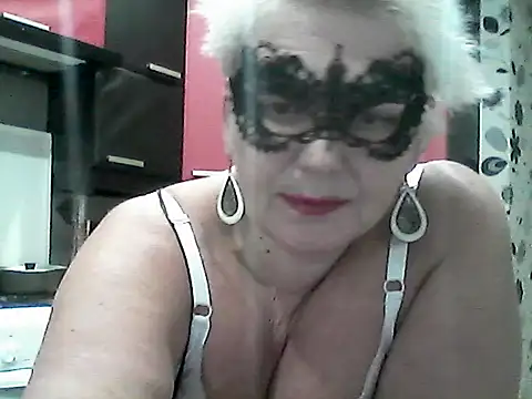 Lisa_Suzie live sex cam