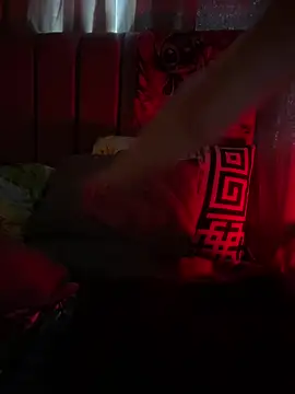 CoraVibes's cam snapshot