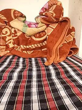 Tihki_Mirchi's cam snapshot