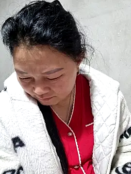 yoowwmr's cam snapshot