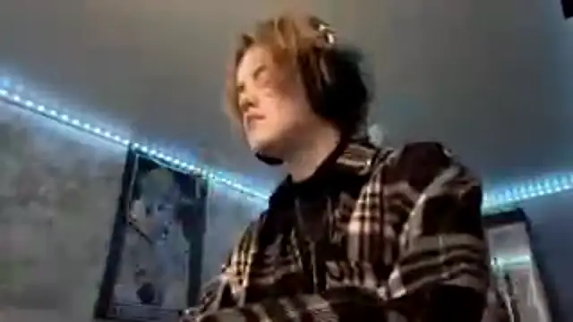 CutieGoga's cam snapshot