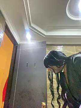 IsabellaDarrell_ts live sex cam