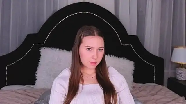 OliviaLay's cam snapshot