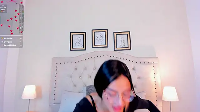 sara_stonems's cam snapshot