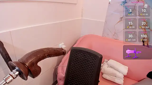 taylor_cupper's cam snapshot