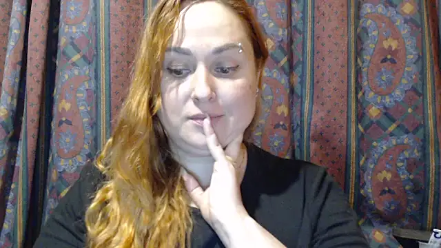 Foxy_Kate3333's cam snapshot