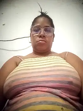 Big_ass_submissive's cam snapshot