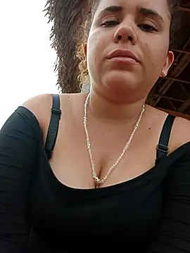 ValeriaSantos-'s cam snapshot