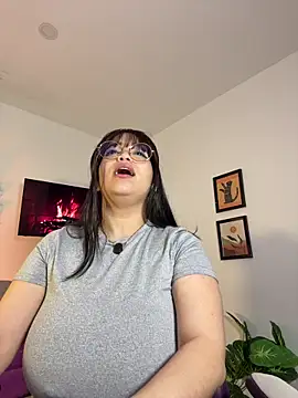 tati_reyess's cam snapshot