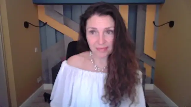 EllaLong's cam snapshot