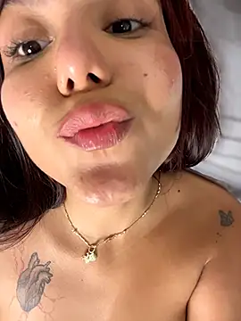 CherrySmirkXXX's cam snapshot