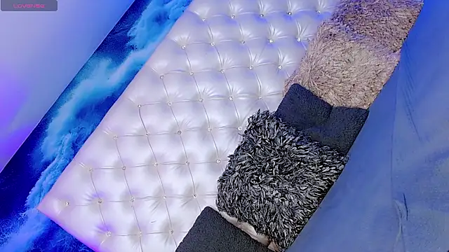 babyAnthonella's cam snapshot