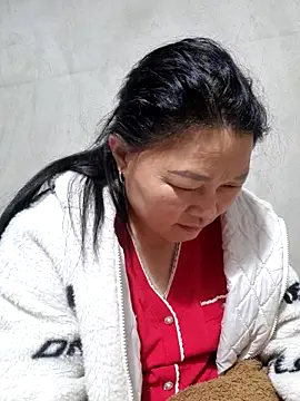 yoowwmr's cam snapshot