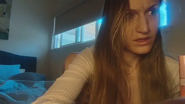 lavender_spits's cam snapshot