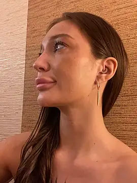 AlishaRuby live sex cam