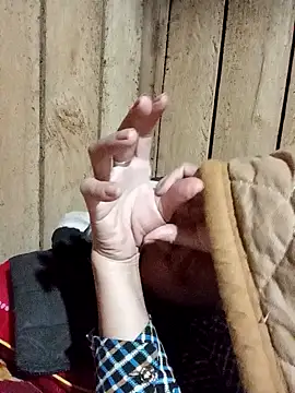 Agnes-baby's cam snapshot