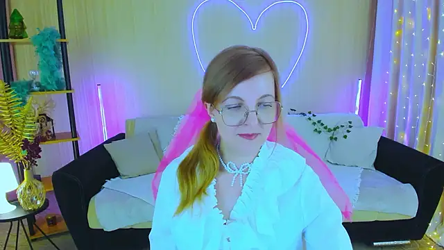 YourUniverser's cam snapshot