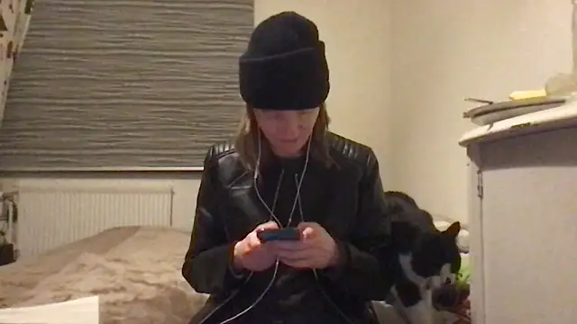 Kittymarlene's cam snapshot