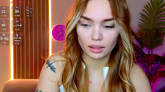 KitsyMoore's cam snapshot