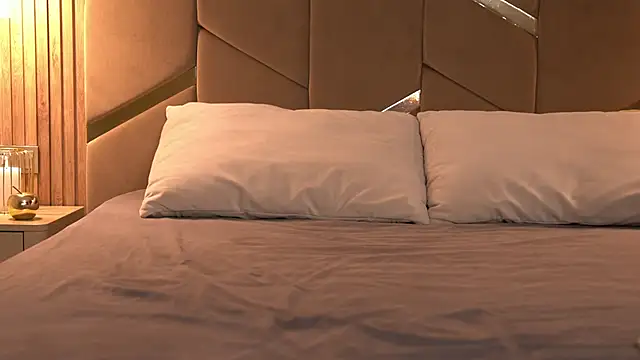 Rina_Babe live sex cam