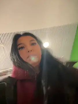 Tisha_Busty live sex cam