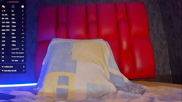 DominicSccott live sex cam