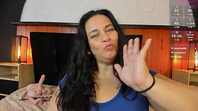 Sharlotte_BBW_ live sex cam