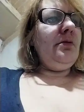 Forest-Lady's cam snapshot